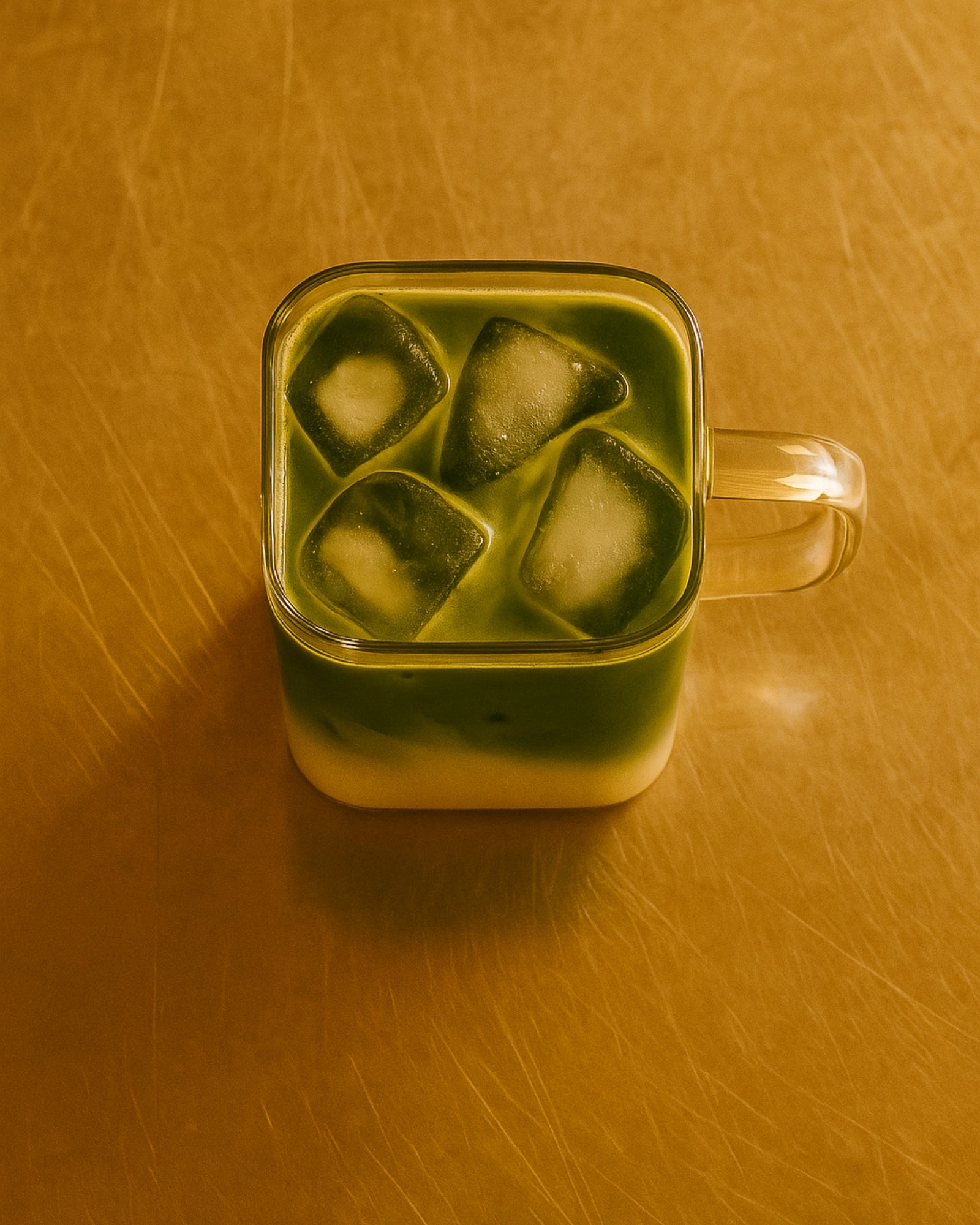 OLIVIA⎥GLAS MED HÅNDTAG